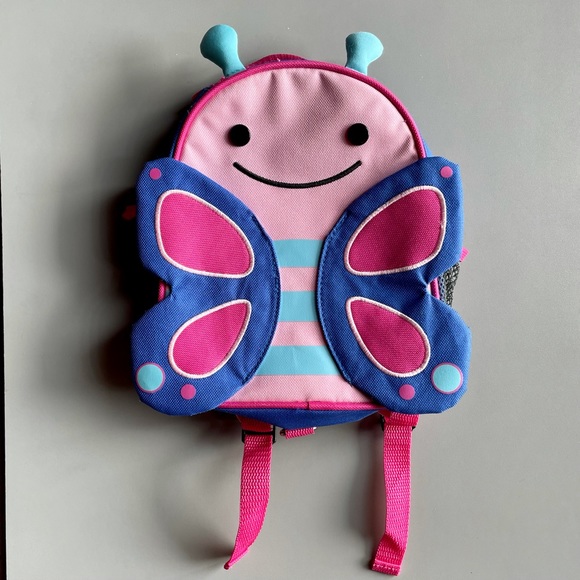 Skip Hop Pink & Purple Butterfly Toddler Backpack - Picture 2 of 9
